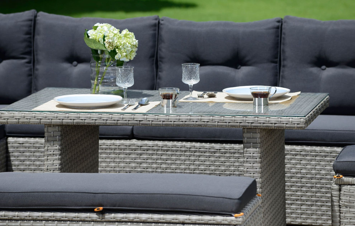 Barcelona 9 Seater Black Lounge Rattan Set with Cushions - MINT Outdoor