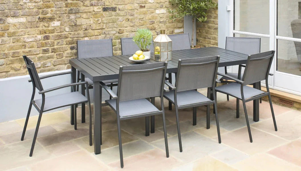 4 to 6 Seater Outdoor Garden Dining Sets