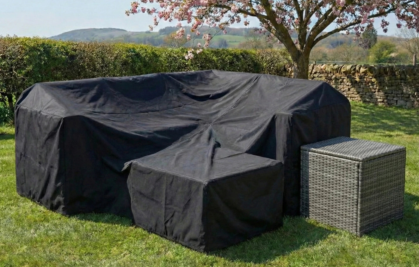 Chesterton Grey 5 Seater Corner Rattan Garden Sofa Lounge Set, Cover and Cushion Box Bundle