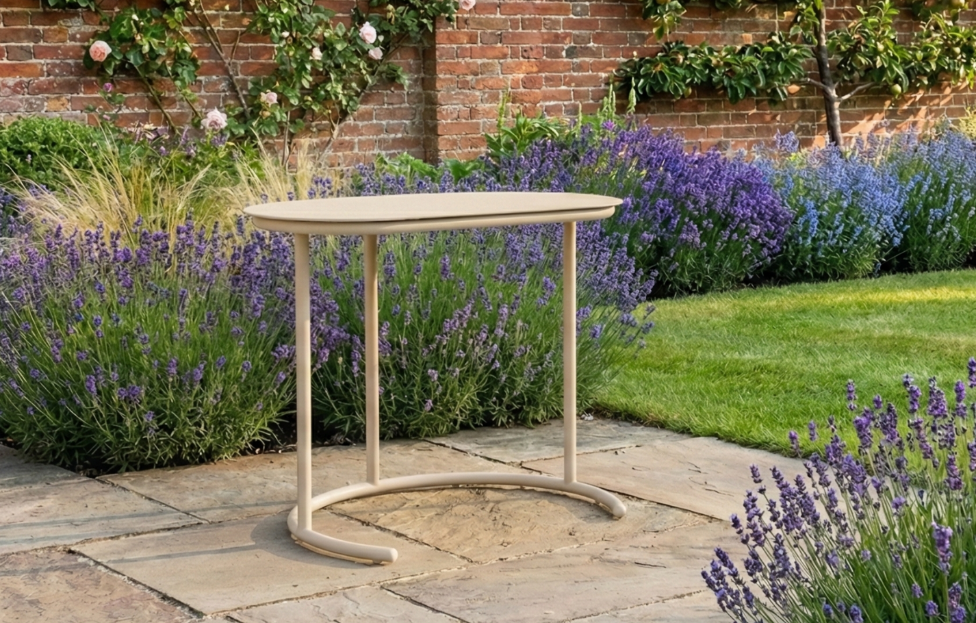 Kiki C-Shaped Metal Garden Side Table
